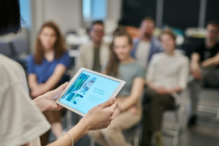 Explore the convergence of AI governance and educational needs. Learn how collaborative innovation ensures AI enhances learning, prioritising student well-being and compliance.