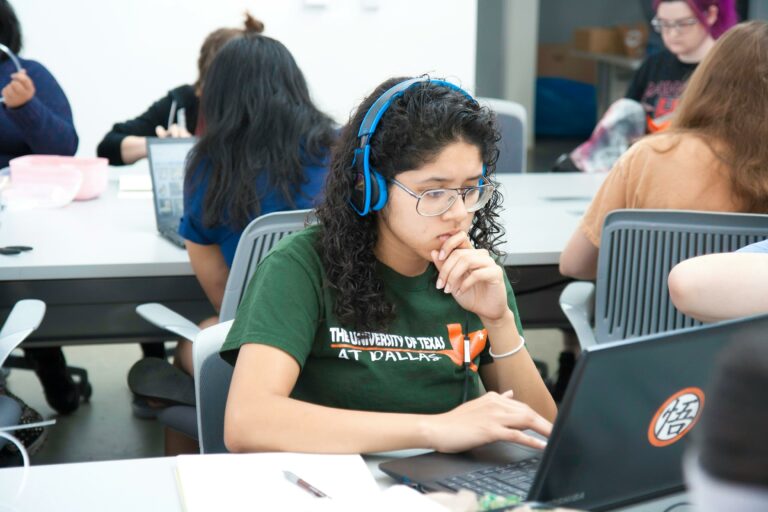Safe AI in university prepares students for work